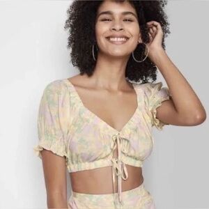 🌻BOGO 50% Off🌻 Wild Fable crop top